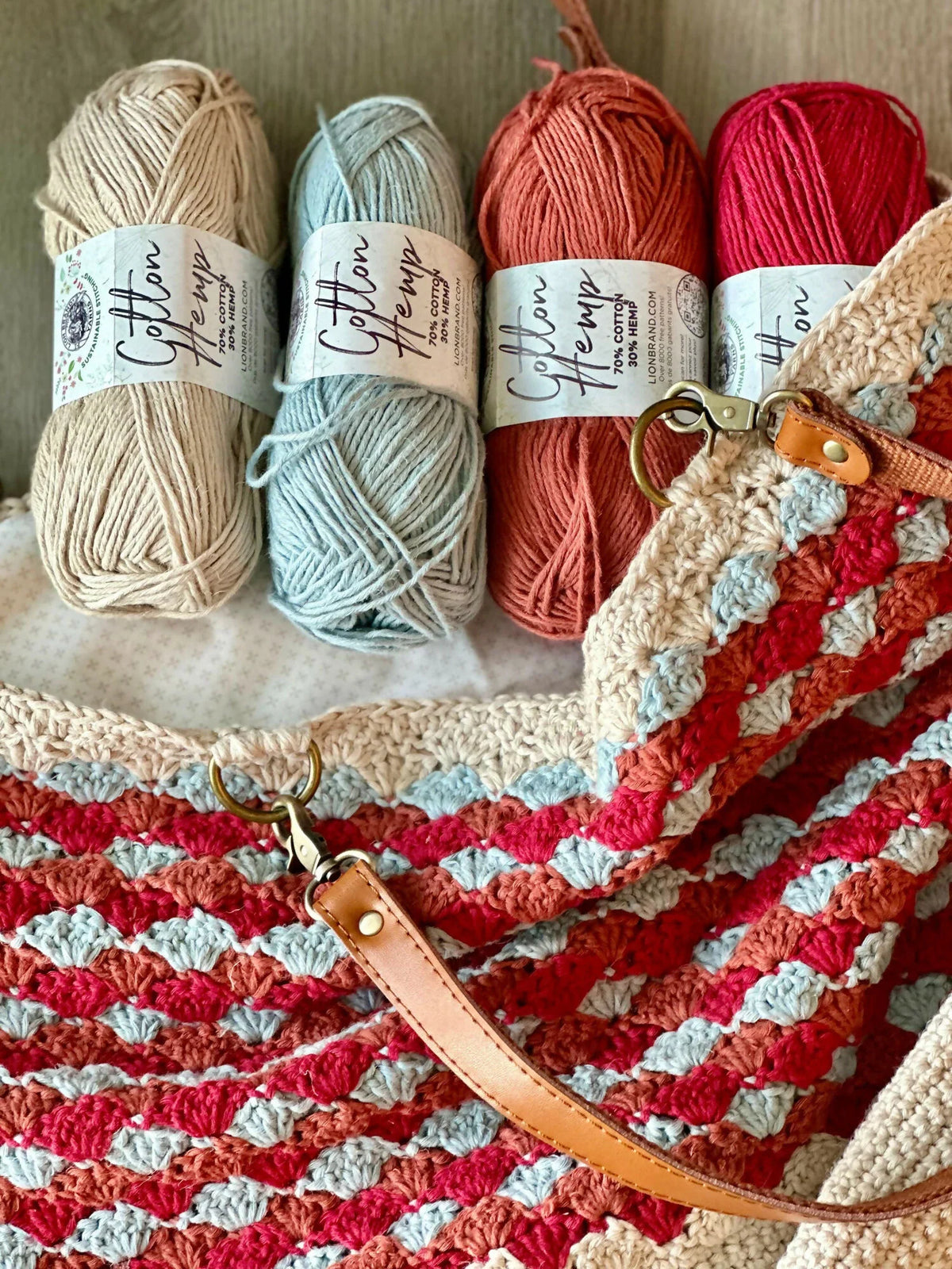 Summer Pop Crochet Tote (Crochet)